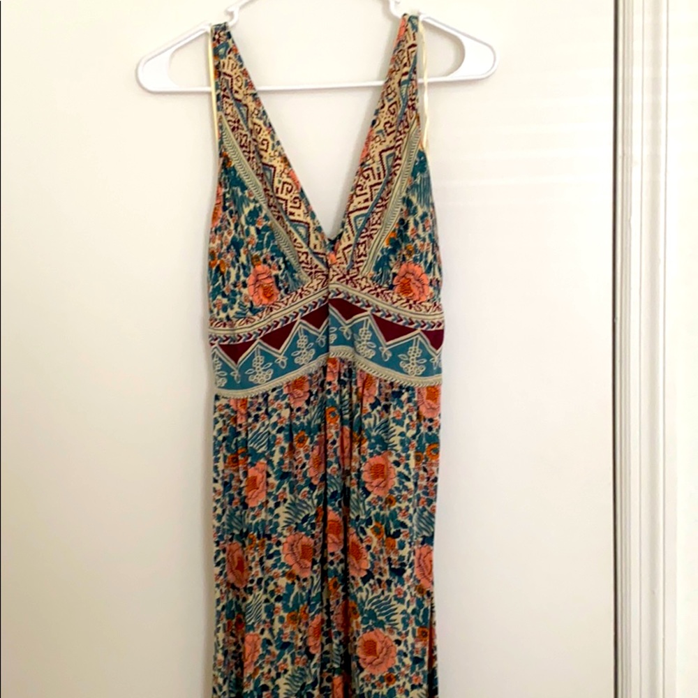 Long Sleeveless Maxi dress